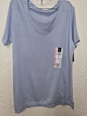 Unbranded Women's Light Blue V-Neck Short Sleeve Tee